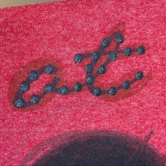 Disney Red “Kid at Heart” Graphic Tee Size S - Picture 3 of 4